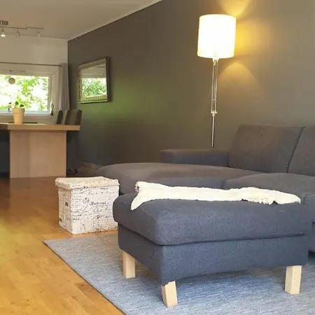Dobbelt Rom I Leilighet Naerheten Av Sandvika